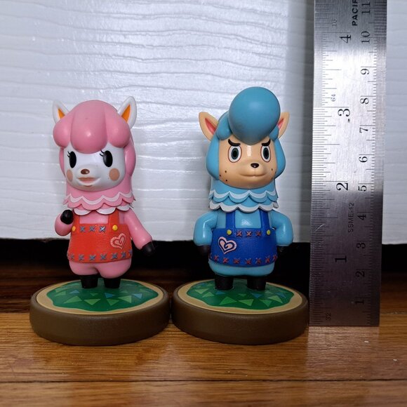 Animal Crossing Reese and Cyrus Amiibo figurines 💕 - Picture 8 of 8
